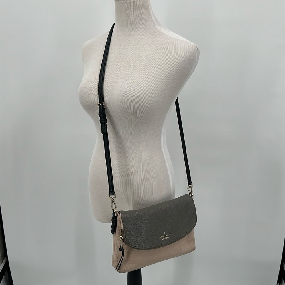 Kate Spade Two Tone Leather Crossbody Purse - Picture 4 of 16